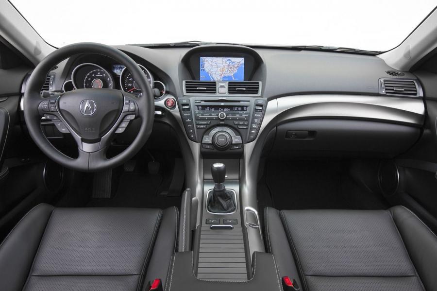 Торпедо Acura TL 2014 года  (фото 13 из 35)